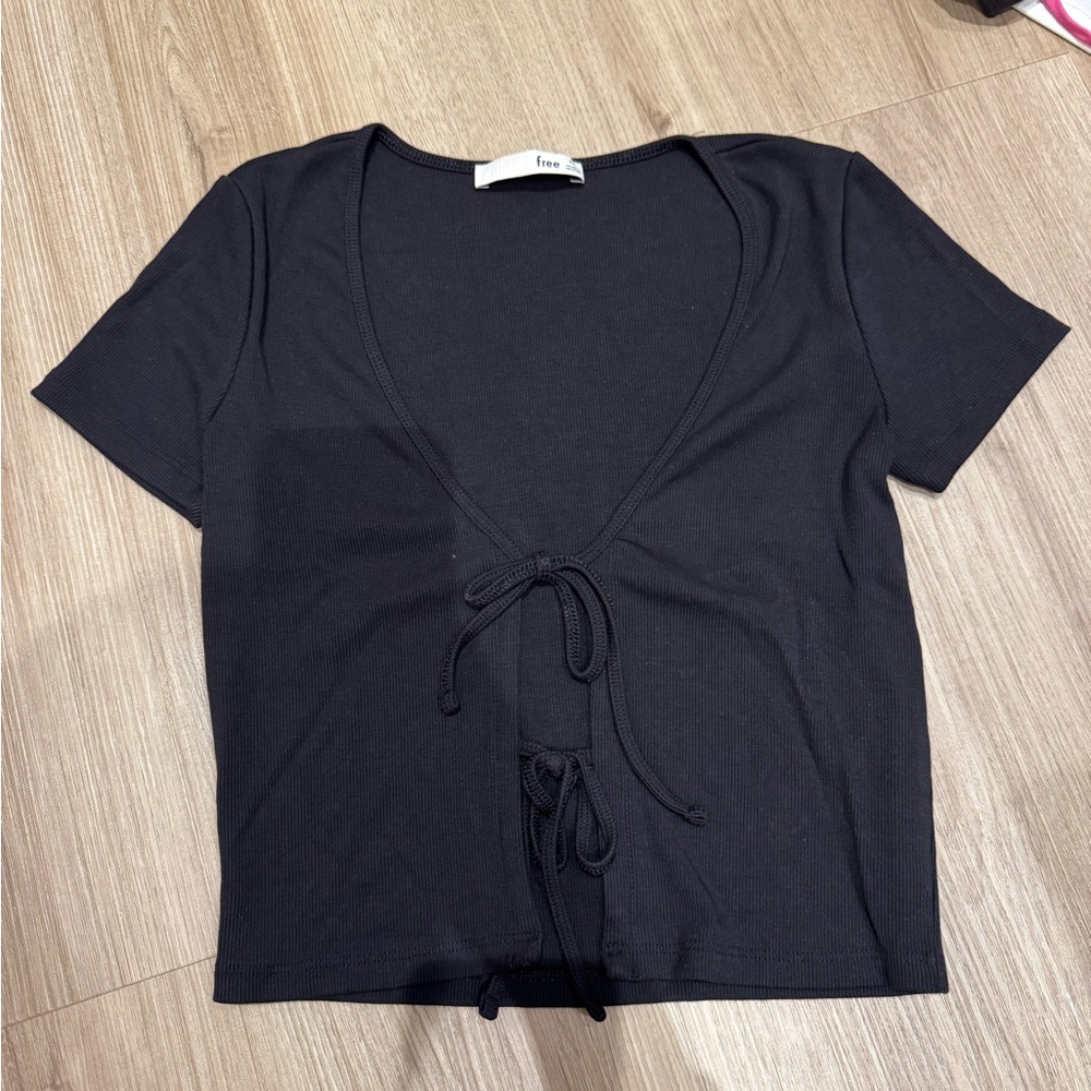 Wilfred Free Deep V-Neck Black Tie-Front TShirt